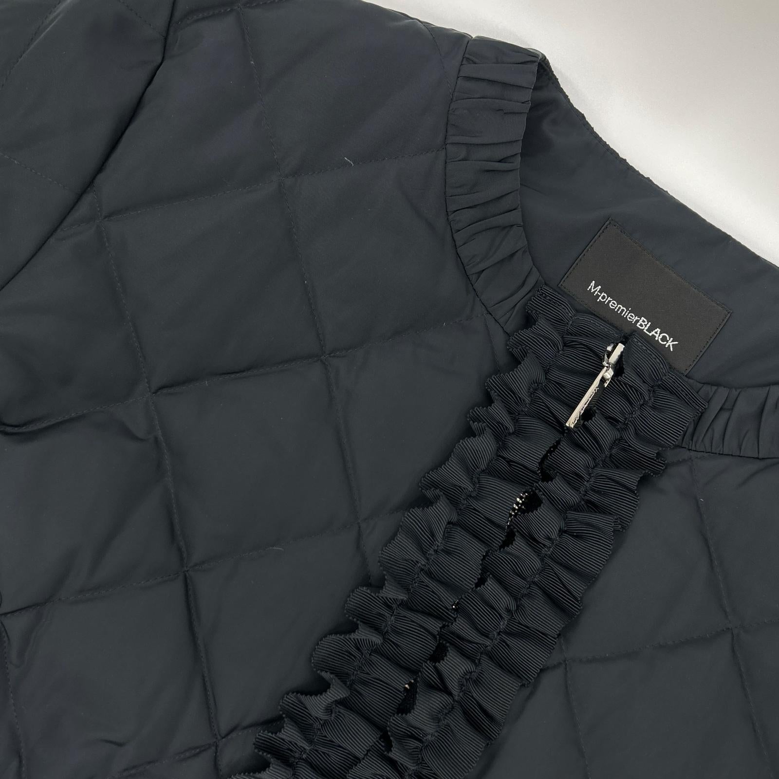 M-premierBLACK エムプルミエブラック 25AW C246-010 ブラック ポリエステル ダイヤキルトフリルショートダウンコート コート