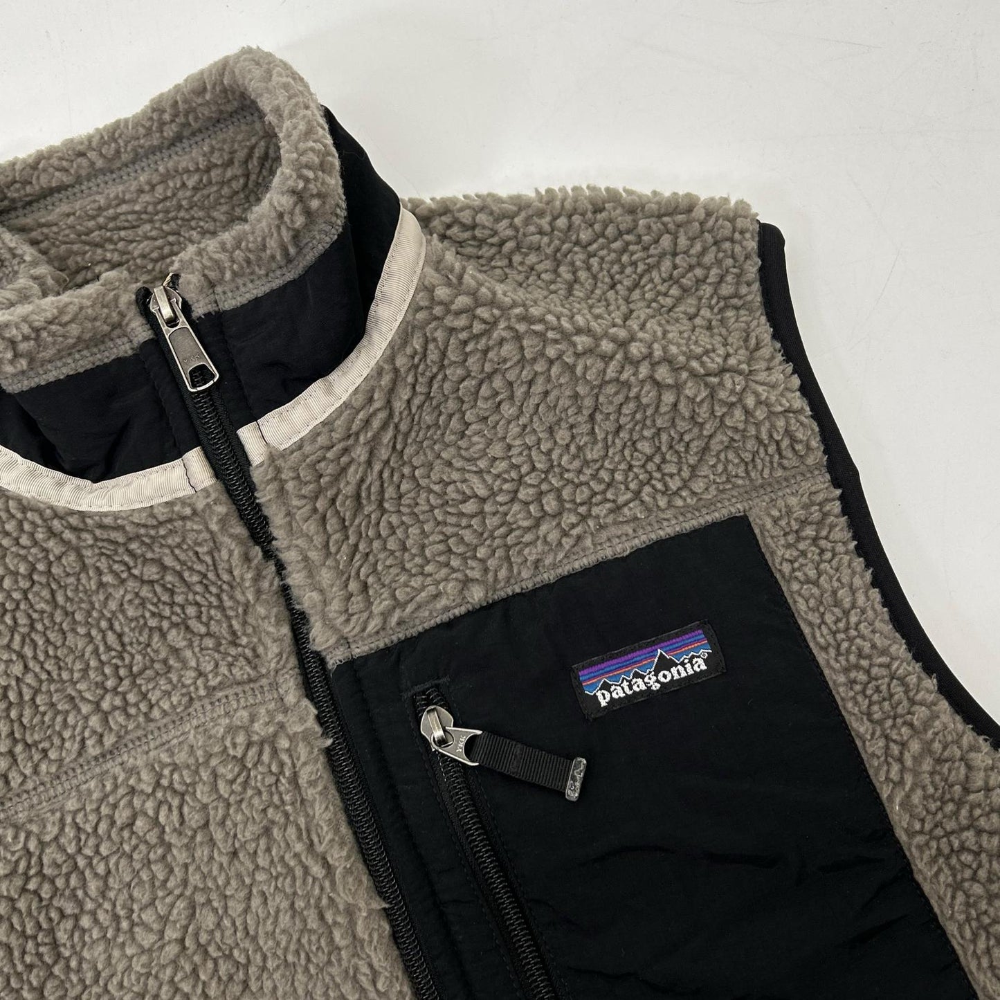 Patagonia パタゴニア ダークベージュ レトロX ベスト ベスト