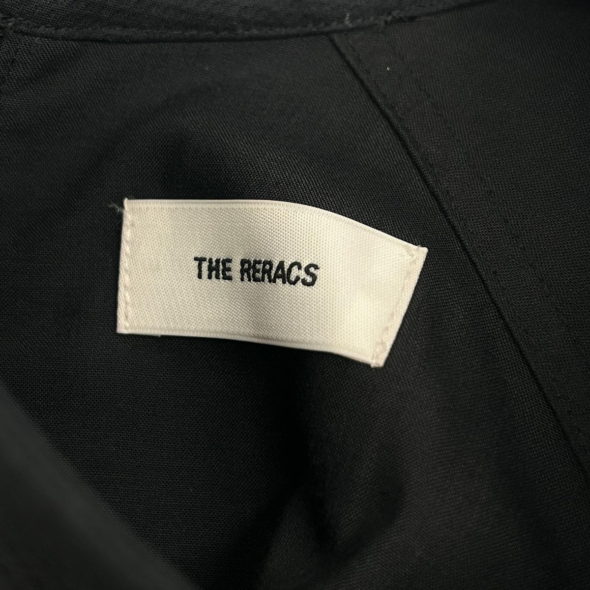 【SALE】 THE RERACS ザ・リラクス 23FWーREBL-379L-J ブラック セーラーカラー バックジップロングスリーブ トップス