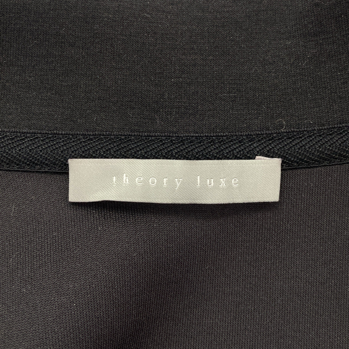 theory luxe セオリーリュクス 24AW 03-4303011 ブラック レーヨン混 クロップドジップブルゾン ジャケット