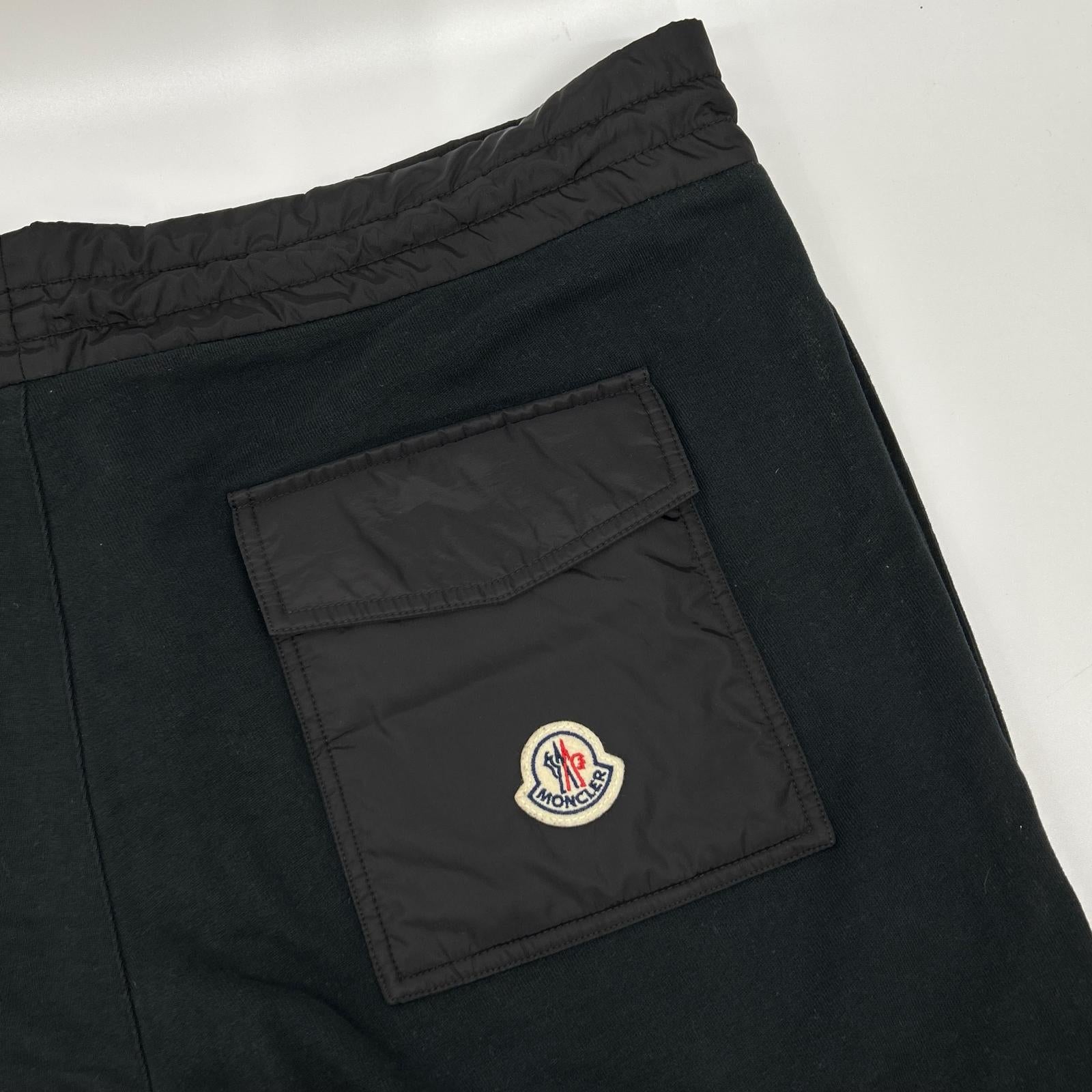 MONCLER モンクレール 21年製 ブラック SWEAT BOTTOM ナイロンポケット スウェットパンツ L MONCLER モンクレール 21年製 ブラック SWEAT BOTTOM ナイロンポケット