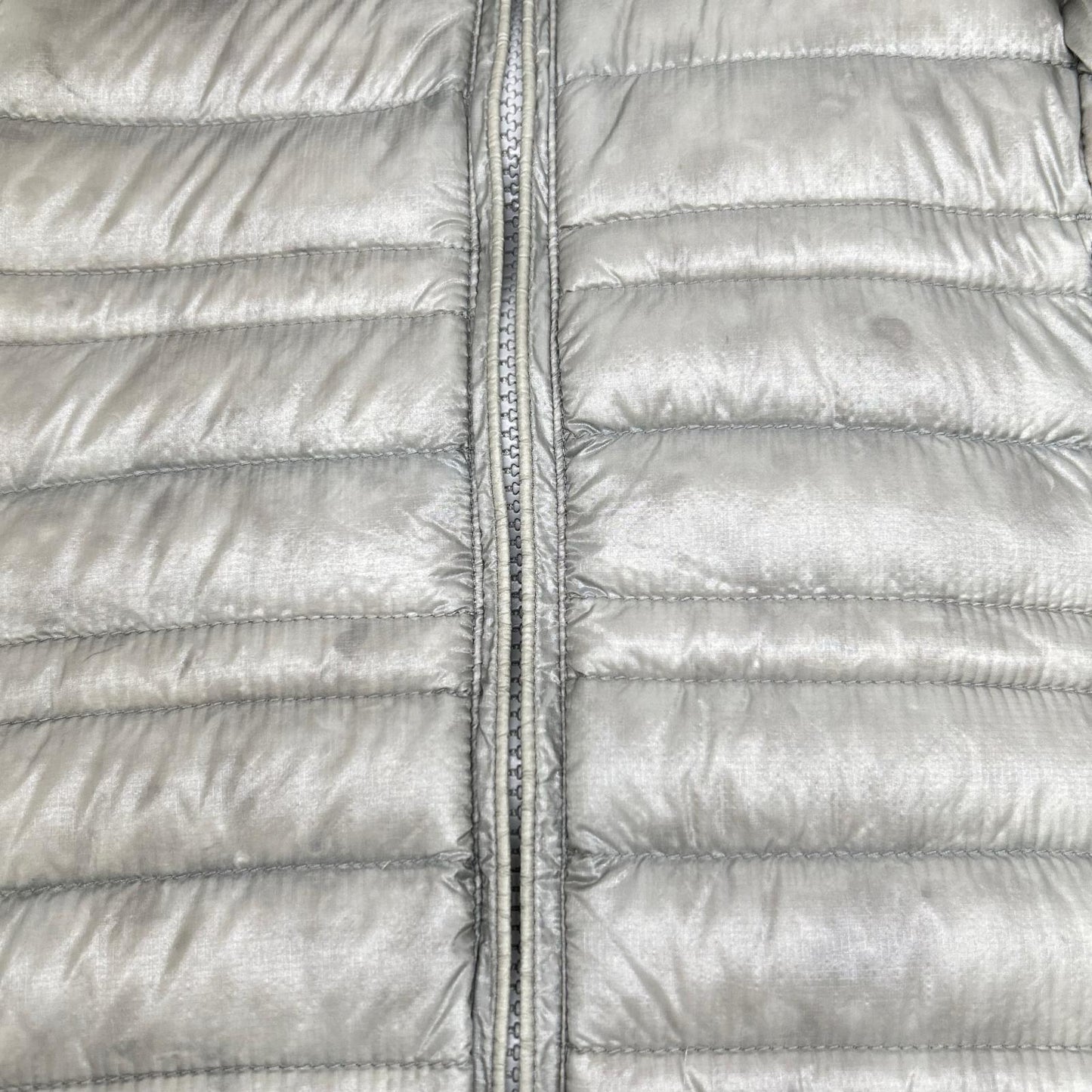 Patagonia パタゴニア 28350 ライトグレー ウルトラライト フィオナ ダウンパーカ ジャケット