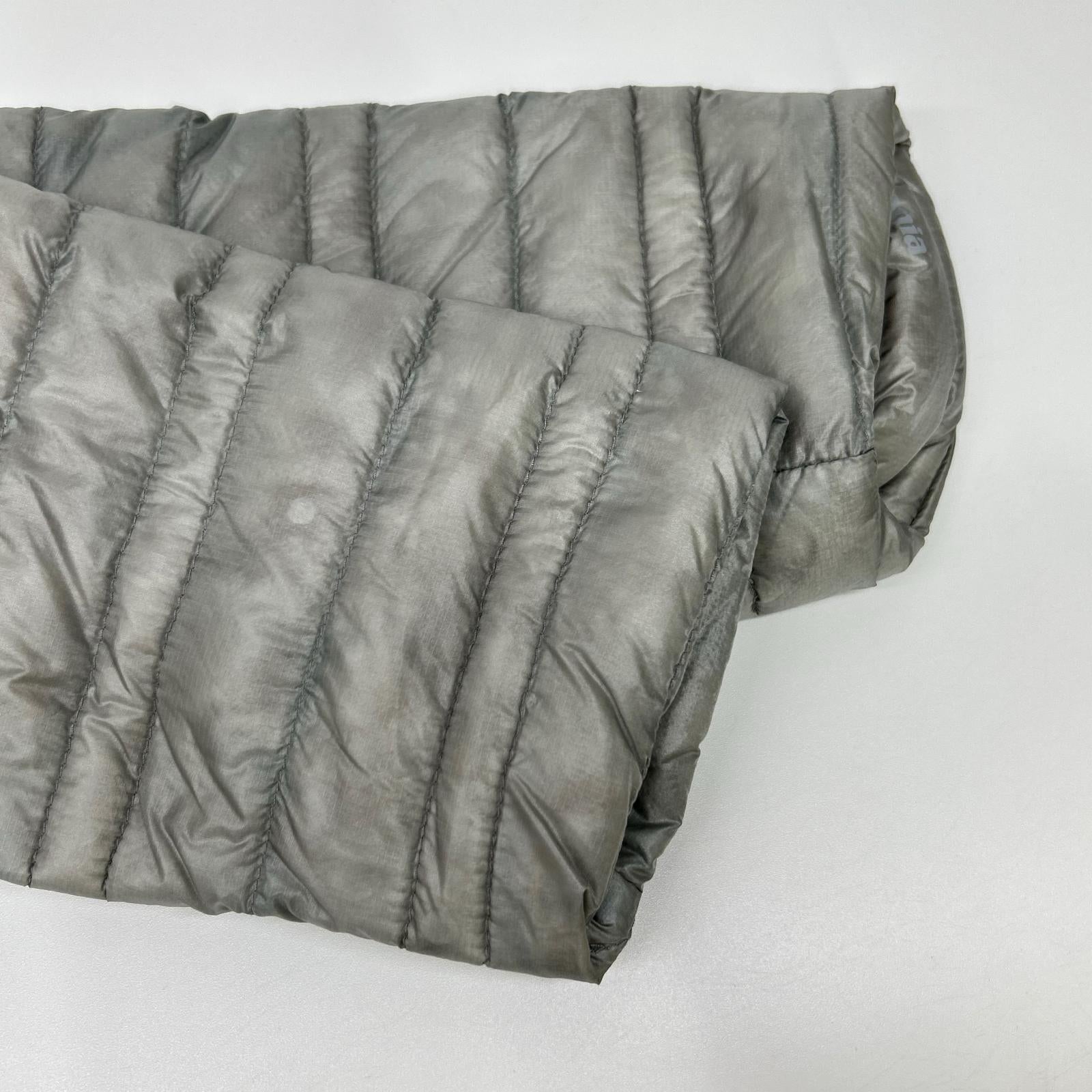 Patagonia パタゴニア 28350 ライトグレー ウルトラライト フィオナ ダウンパーカ ジャケット