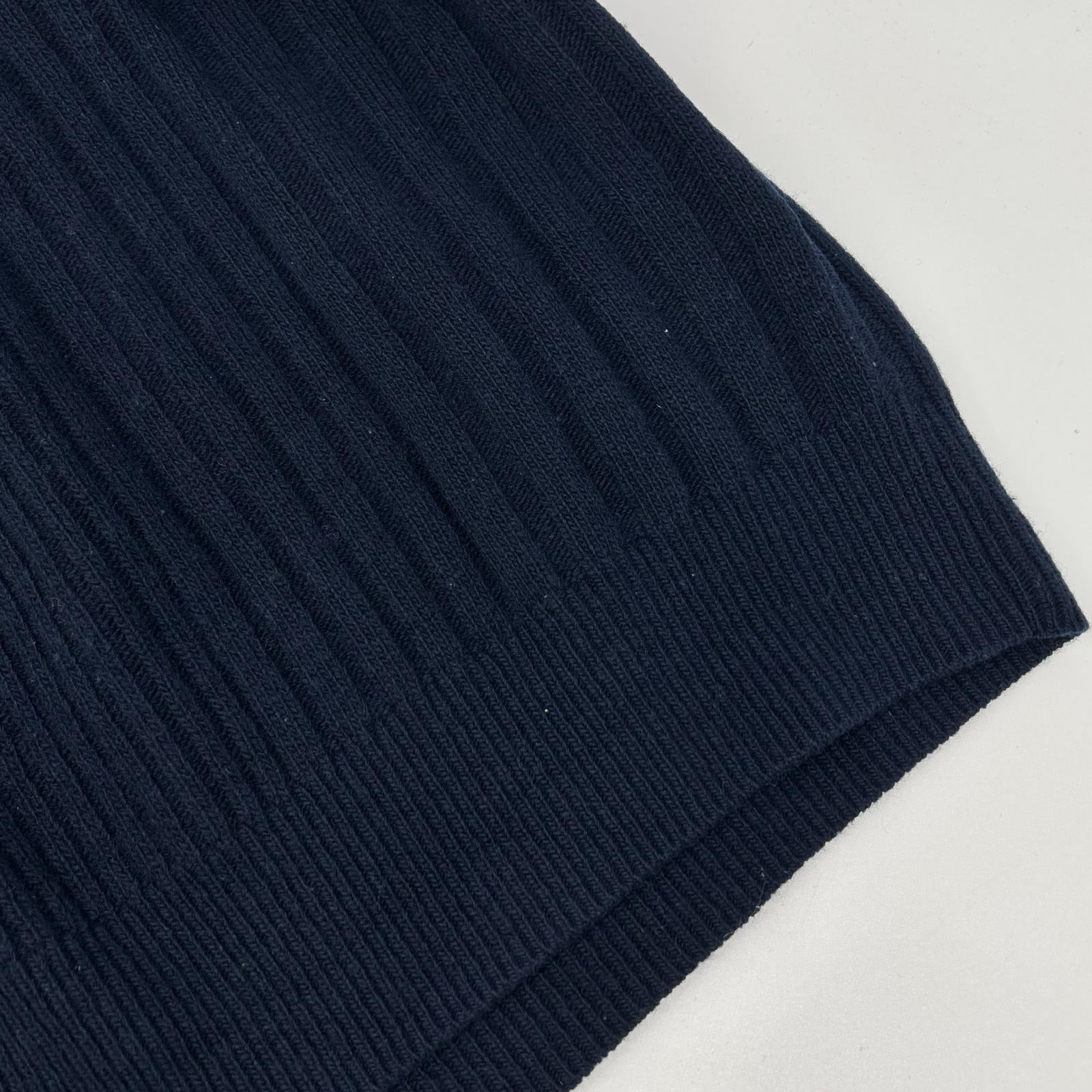 MONCLER モンクレール 22年製 SCOLLO A V TRICOT ネイビー ウール100 Vネック ロゴワッペン ニットプルオーバー トップス