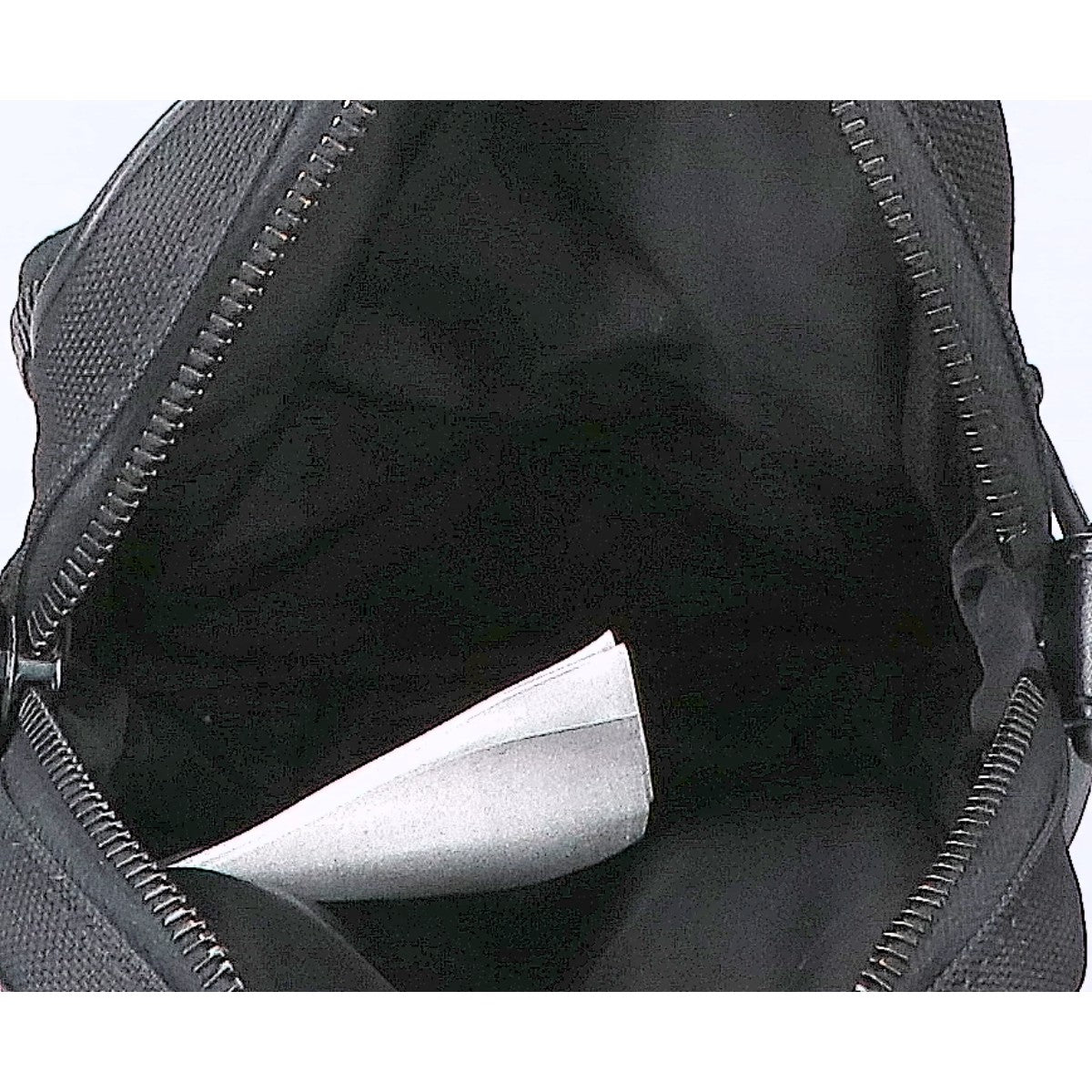 MONCLER モンクレール 【美品/23年製】YEHOR CROSSBODY ナイロン ミニ ショルダーバッグ