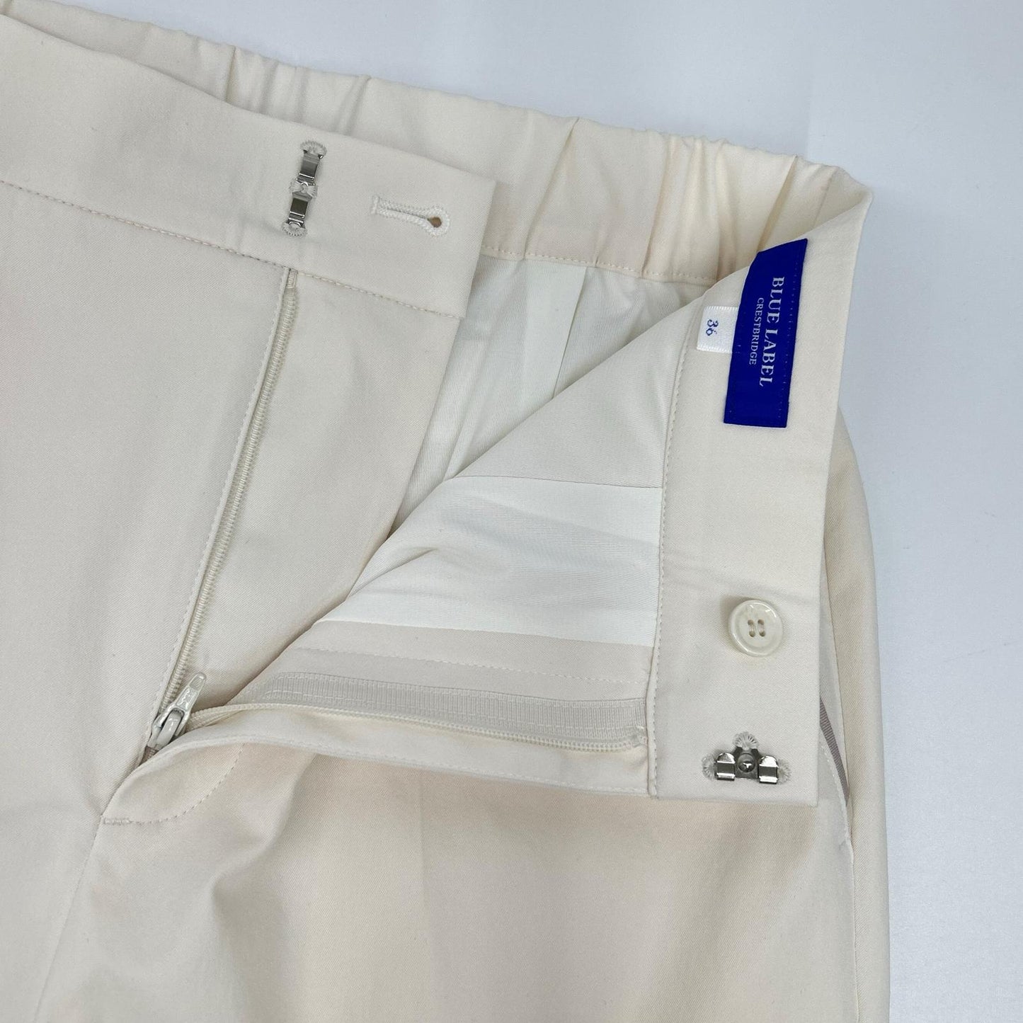 BLUE LABEL CRESTBRIDGE ブルーレーベルクレストブリッジ 25年製 ホワイト マルチヴィンテージツイルテーパードパンツ ボトムス