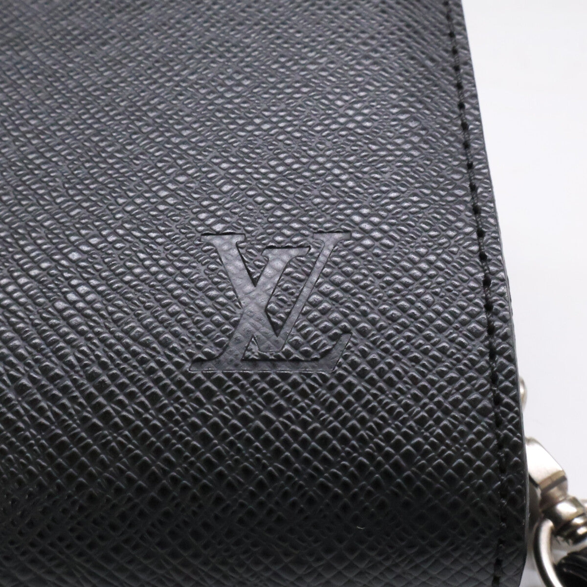 LOUIS VUITTON ルイヴィトン 【美品】M30192 タイガ アルドワーズ バイカル セカンドバッグ セカンドバッグ クラッチバッグ