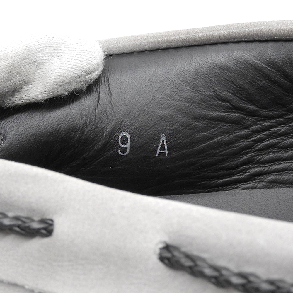 TOD'S トッズ エンボスロゴ スエード デッキシューズ ドライビングシューズ メンズ グレー 9 A シューズ