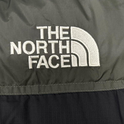 THE NORTH FACE ノースフェイス ND92559 グレー Nuptse Hoodie ヌプシフーディー ダウンジャケット ジャケット