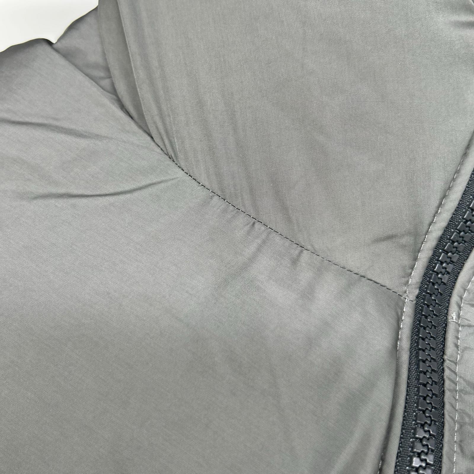 THE NORTH FACE ノースフェイス ND92559 グレー Nuptse Hoodie ヌプシフーディー ダウンジャケット ジャケット