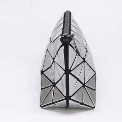 BAOBAO ISSEYMIYAKE バオバオイッセイミヤケ 【美品】BB63-AG051 PRIZM プリズム ポーチ