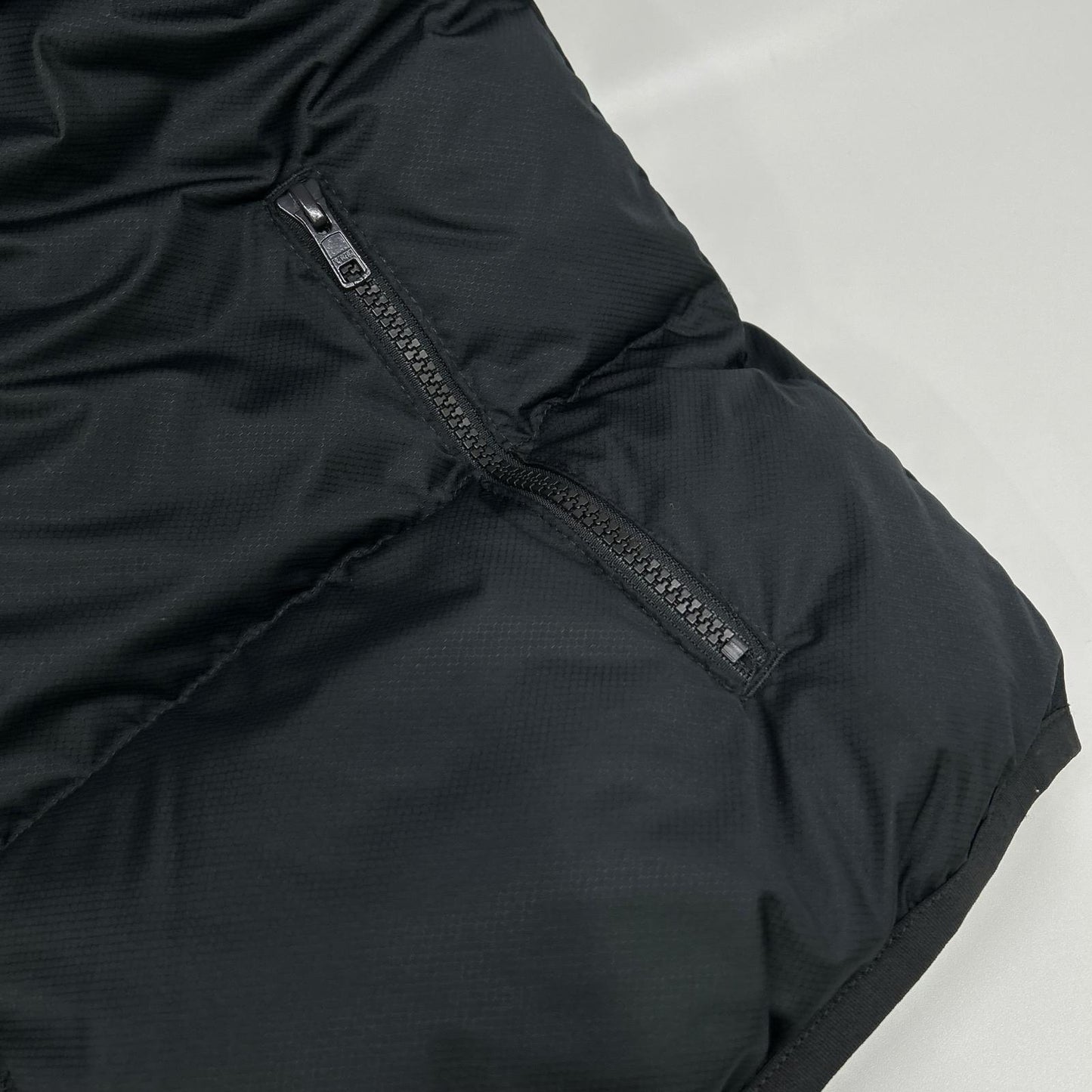NIKE ナイキ FB7374-010 ブラック F CLUB パファーベスト ベスト