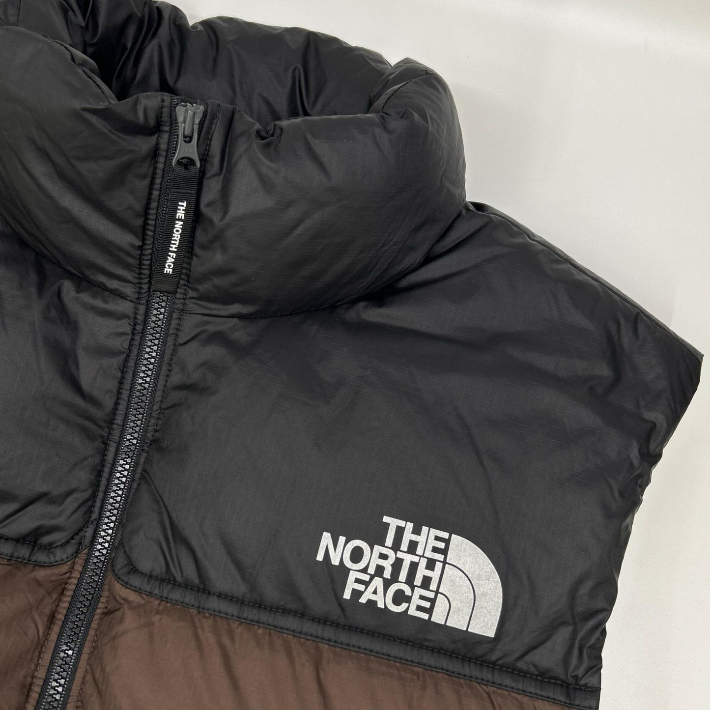 THE NORTH FACE ノースフェイス ブラック×ブラウン NOVELTY NUPTSE AIR RDS DOWN VEST ベスト