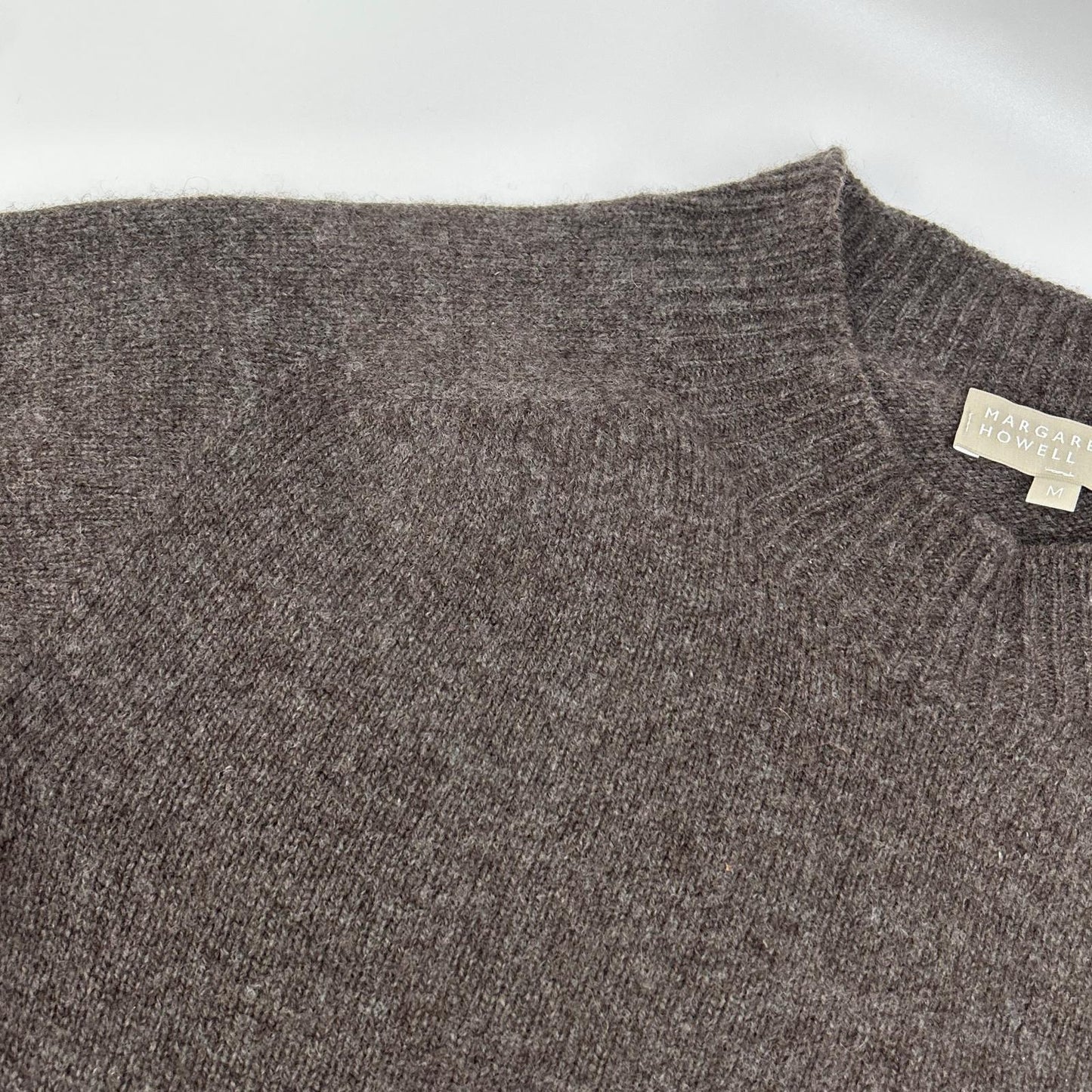 MargaretHowell マーガレットハウエル 579-2260001 ブラウン カシミヤ混 クルーネックニット トップス