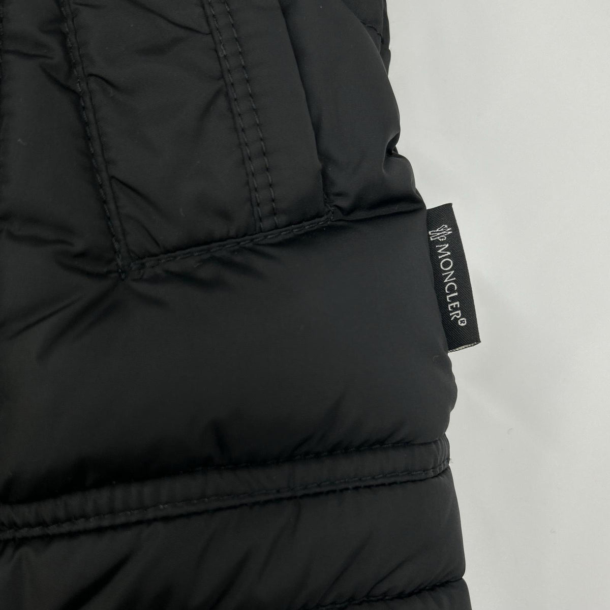 MONCLER モンクレール 10年製 ブラック RIBERA/リベラ ファー付きフーデットダウンジャケット ジャケット
