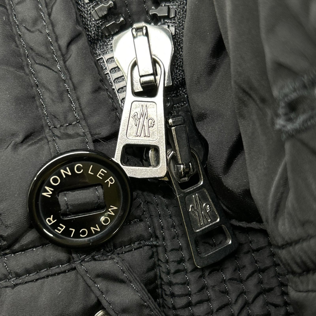 MONCLER モンクレール 10年製 ブラック RIBERA/リベラ ファー付きフーデットダウンジャケット ジャケット