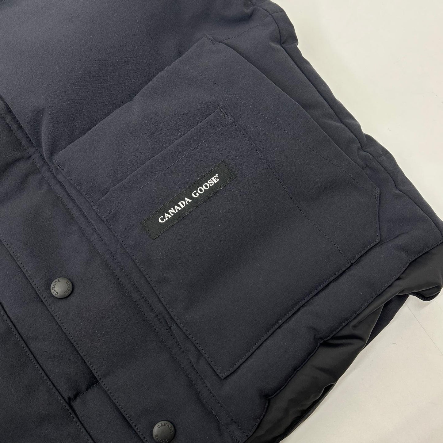 CANADA GOOSE カナダグース 4131JM ダークネイビー Windsor Vest ダウンベスト ベスト