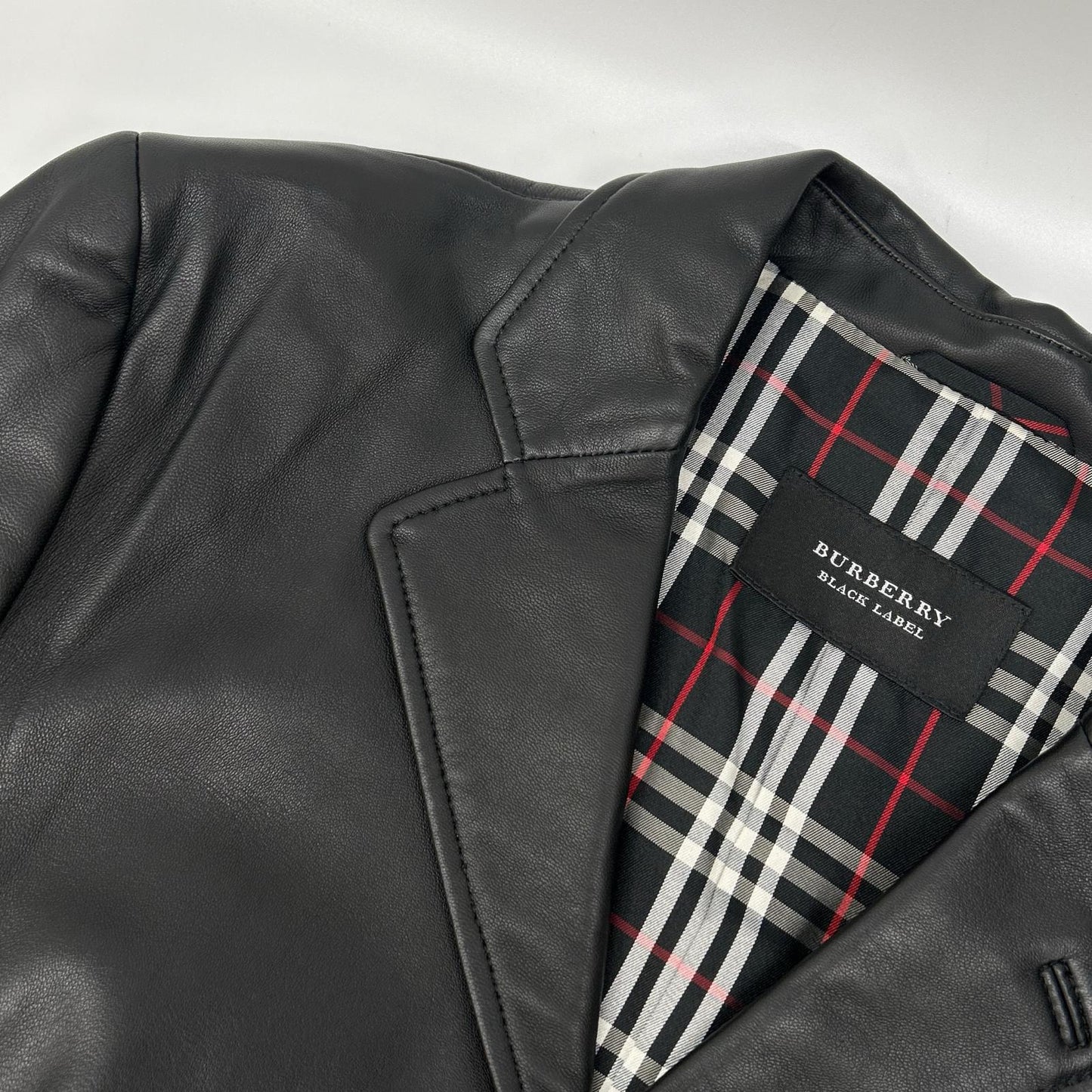 Burberry Black Label バーバリーブラックレーベル BME95-705-09 ブラック 羊革 裏地チェック3Bテーラードレザージャケット ジャケット