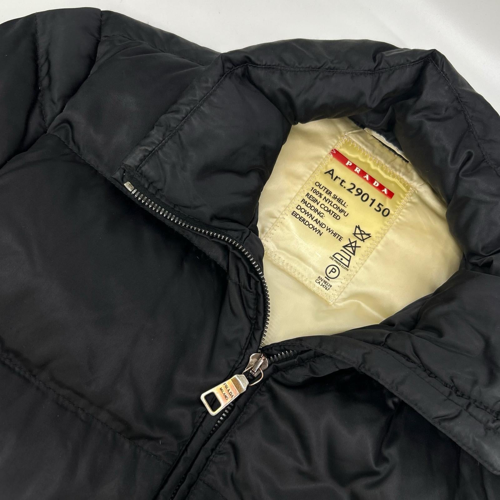 PRADA SPORT プラダスポーツ 290150 ブラック ナイロン トライアングルロゴ ダウンジャケット ジャケット