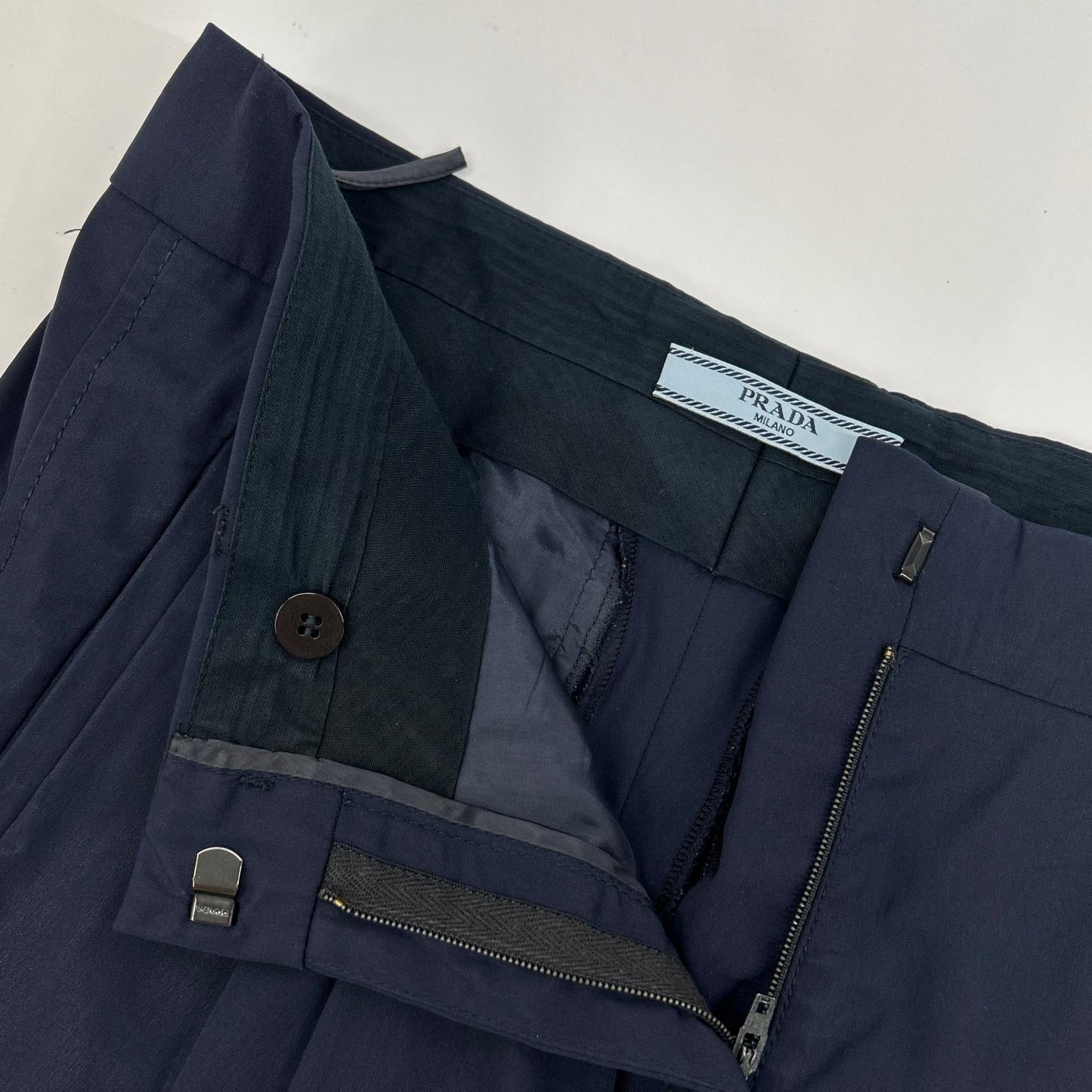 PRADA プラダ P2583 ネイビー 1タック クロップドナイロンパンツ ボトムス