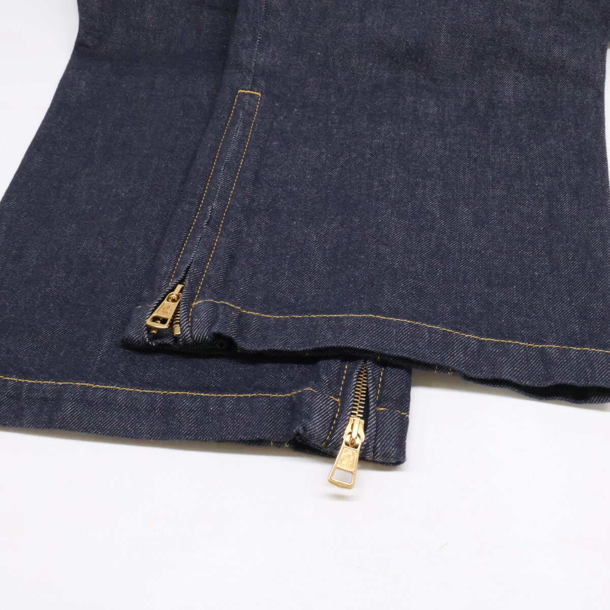 MONCLER モンクレール GENIUS 3 ジーニアス3 x MERCEDES-BENZ BY NIGO【新品同様/24年製】K14012A00002 PANTALONE ロゴ刺繍 ジップフライ デニムパンツ ボトムス