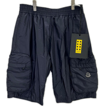 MONCLER モンクレール 【GENIUS】×MERCEDES-BENZ BY NIGO 25SS BERMUDA ダークネイビー カーゴポケット テクニカルナイロンショーツ ボトムス