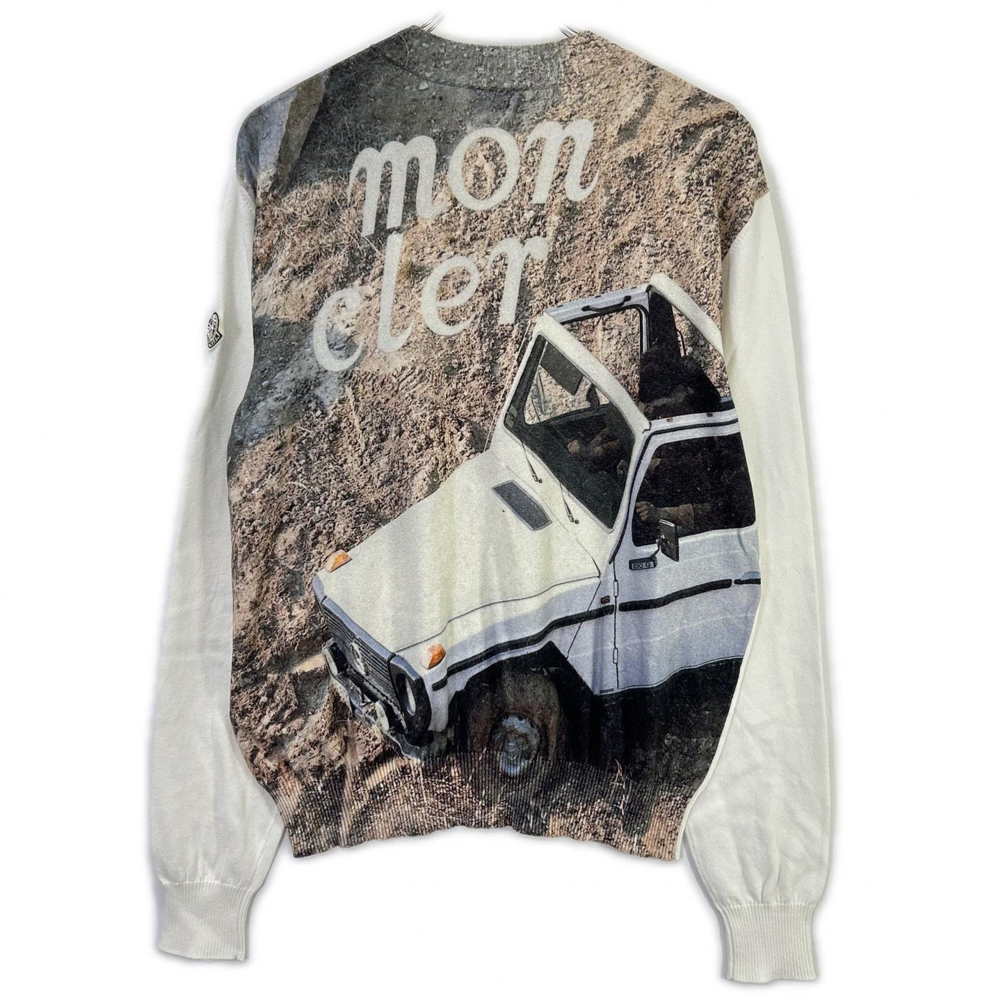 MONCLER モンクレール 【GENIUS】×MERCEDES-BENZ BY NIGO 25SS GIROCOLLO TRICOT ホワイト アーカイブフォトプリント コットンニットプルオーバー トップス