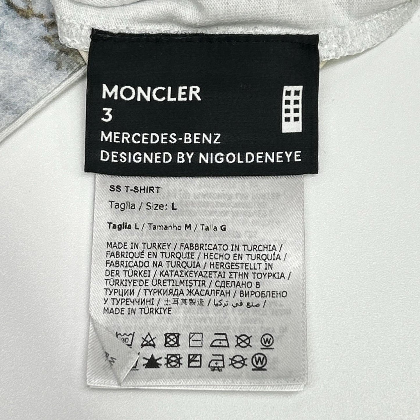 MONCLER モンクレール 【GENIUS】×MERCEDES-BENZ BY NIGO 25SS SS T-SHIRT ホワイト コットン アーカイブフォトプリント Tシャツ トップス
