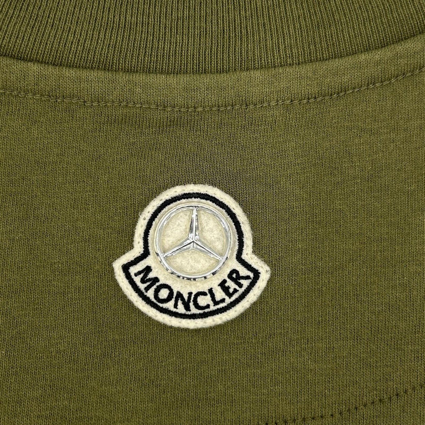 MONCLER モンクレール 【GENIUS】×MERCEDES-BENZ BY NIGO 25SS SS T-SHIRT カーキ コットン アーカイブフォトプリント Tシャツ トップス