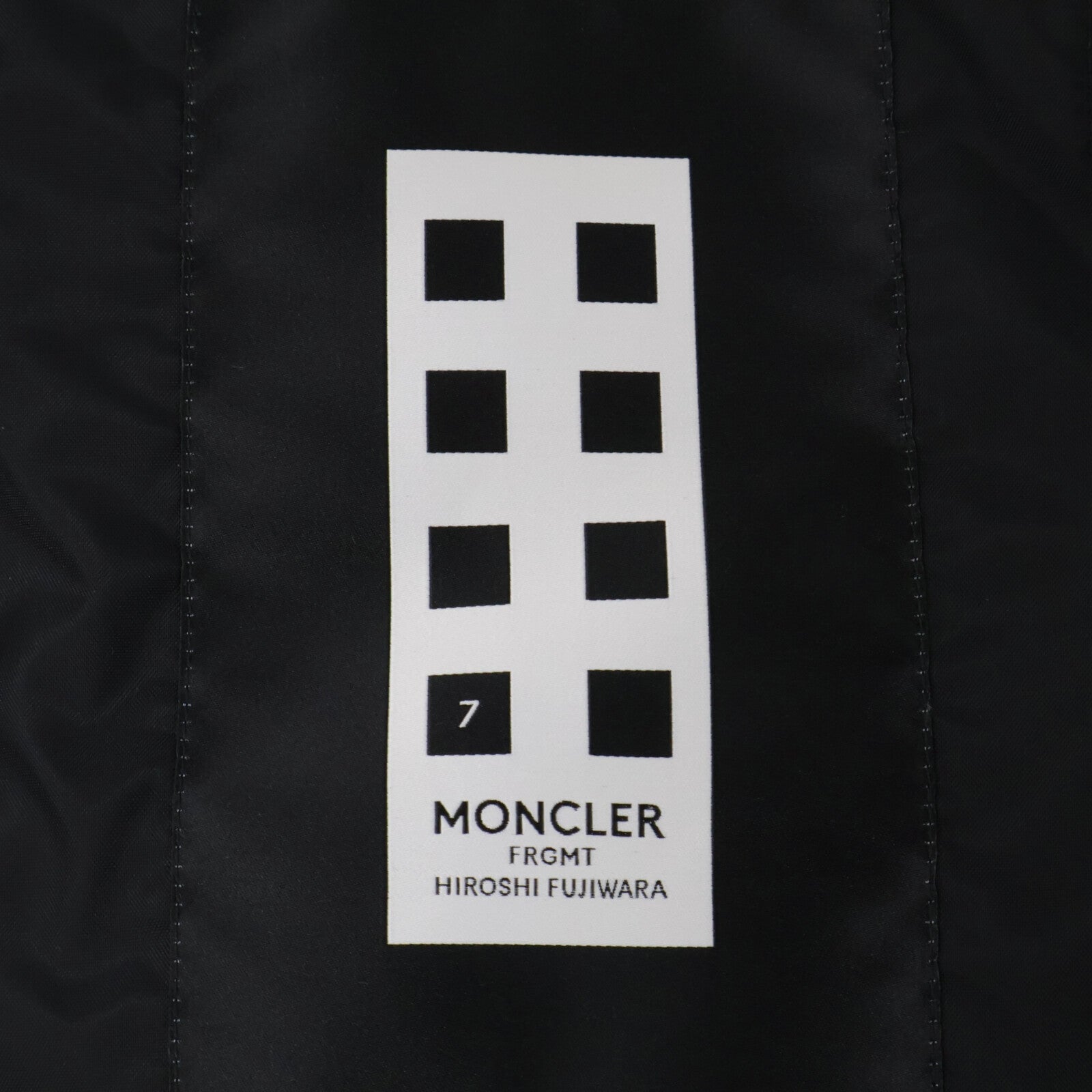 MONCLER モンクレール GENIUS 7 ジーニアス7ｘFRAGMENT HIROSHI FUJIWARA【新品同様/24年製】OSTRIA バックプリント ボンバージャケット ジャケット