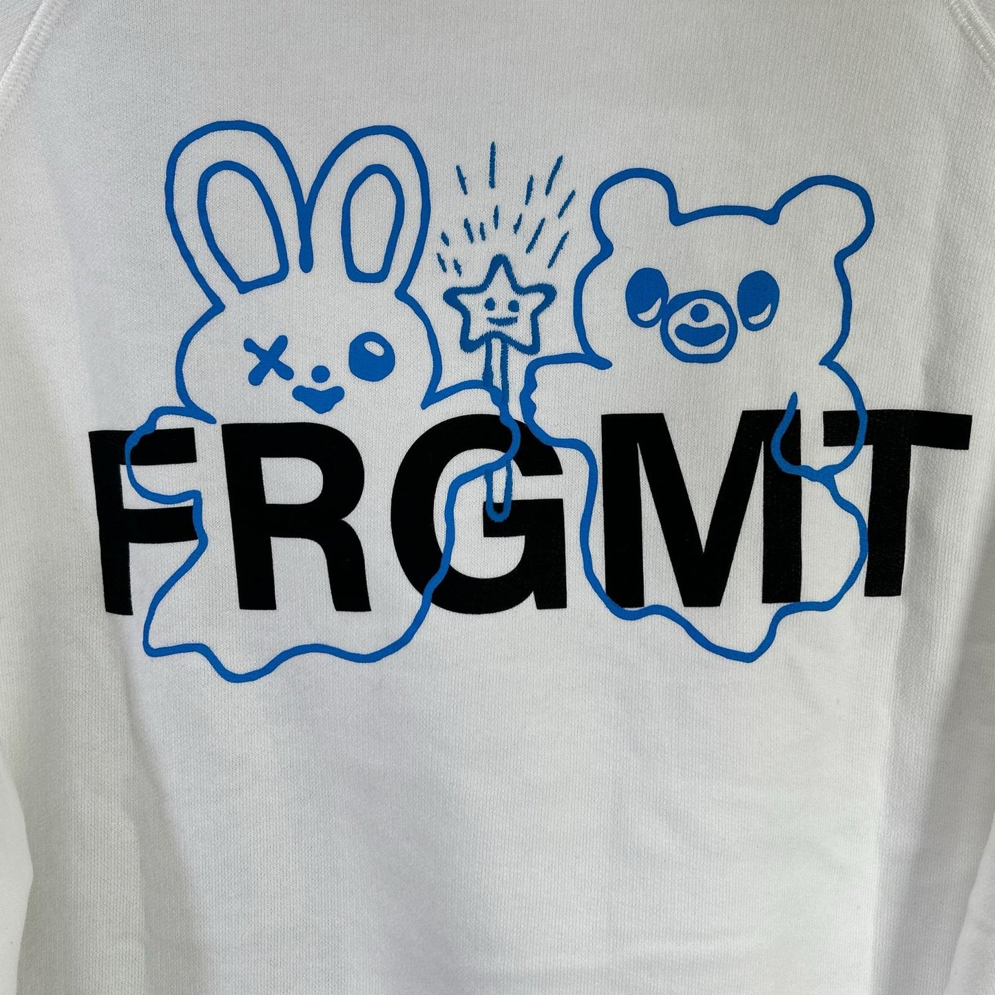 MONCLER モンクレール 【GENIUS】×FRAGMENT HIROSHI FUJIWARA 25SS HOODIE ホワイト コットン ロゴプリントスウェットフーディプルオーバー トップス