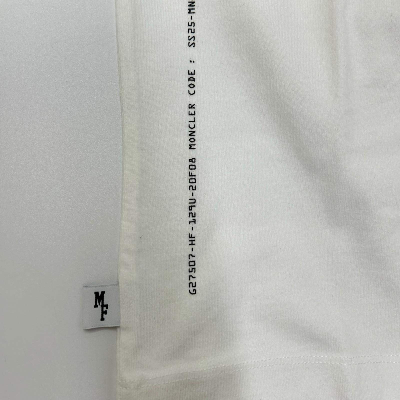 MONCLER モンクレール 【GENIUS】×FRAGMENT HIROSHI FUJIWARA 25SS LS T-SHIRT ホワイト コットン キャットロゴ ロングスリーブカットソー トップス