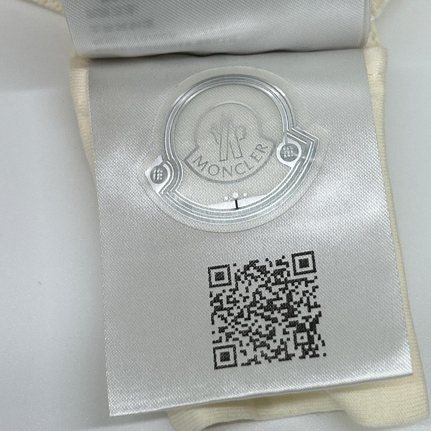 MONCLER モンクレール 25SS FELPA アイボリー×ネイビー コットン ロゴ刺繍 クルーネックスウェットプルオーバー トップス
