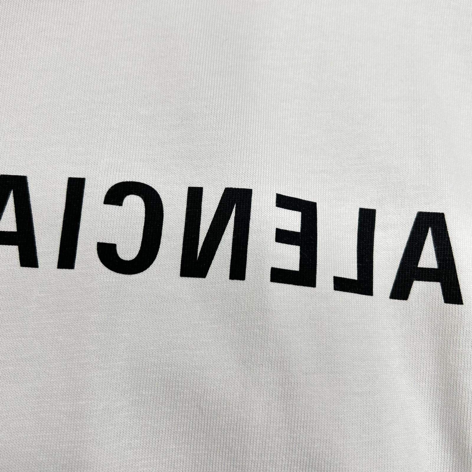 BALENCIAGA バレンシアガ 23AW HT82 612965 TNVV8 ホワイト コットン ミラーロゴプリント ショートスリーブカットソー トップス