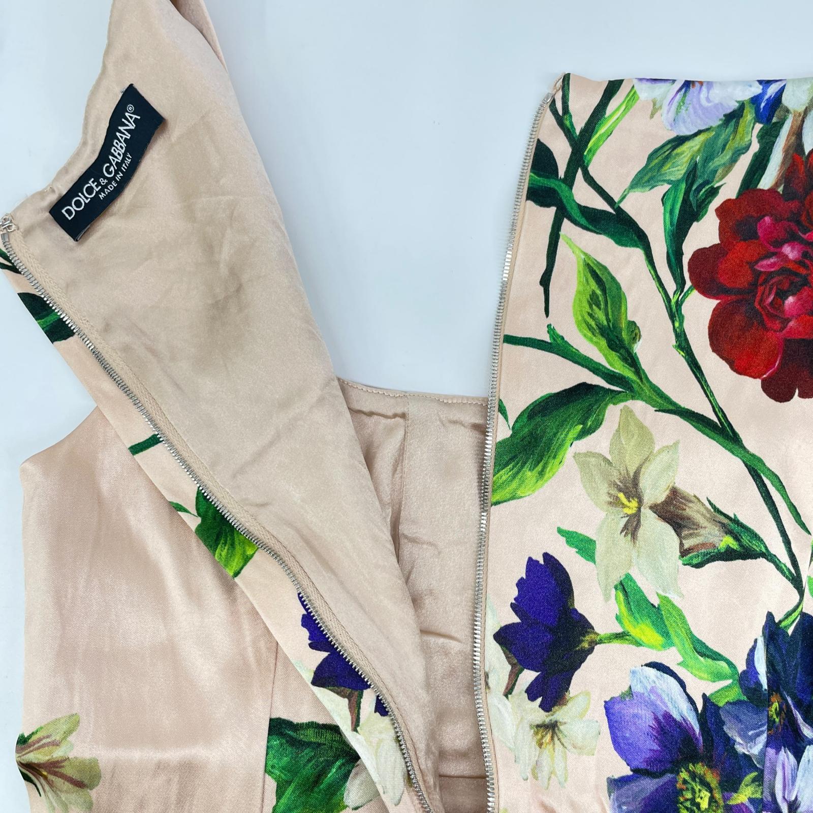 DOLCE&GABBANA ドルチェアンドガッバーナ 25ss　サーモンピンク 花柄 ノースリーブレーヨンワンピースドレス ワンピース