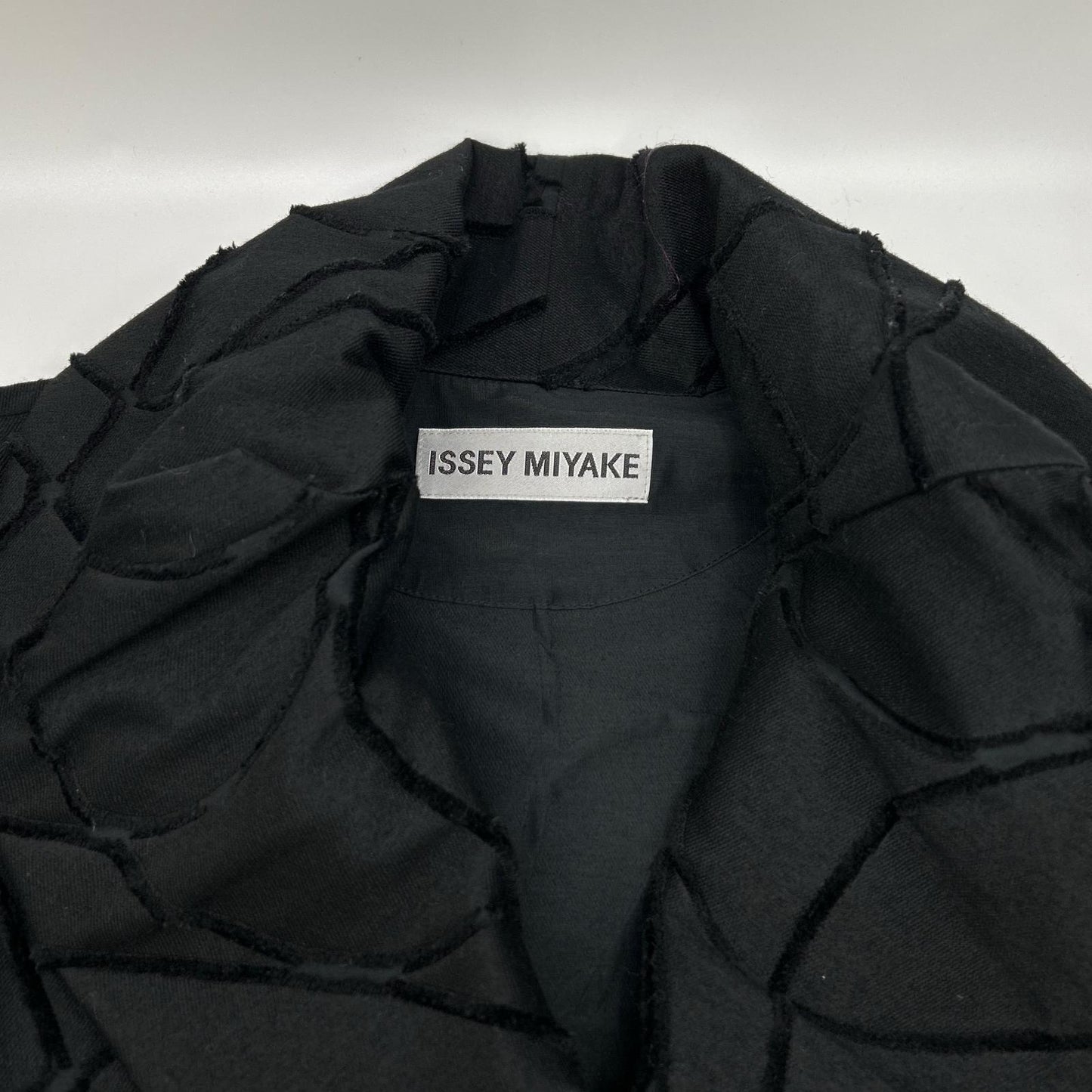ISSEY MIYAKE イッセイミヤケ 17AW IM74FD503 ブラック ウール 切替 ショールカラーコート コート
