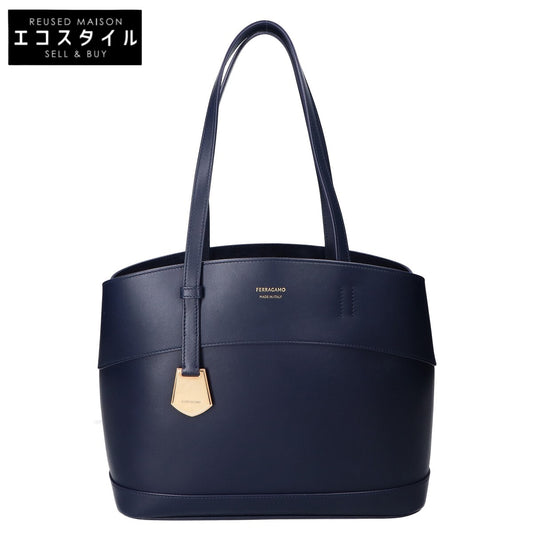 SalvatoreFerragamo サルバトーレフェラガモ CHARMING TOTE M チャーミング レザー トートバッグ