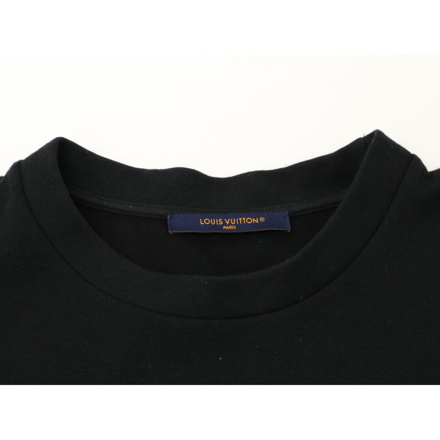 LOUIS VUITTON ルイヴィトン 【国内正規/25AW】RM252ME RWC HTY42W LVエンベリッシュド ジャージー 半袖Tシャツ トップス