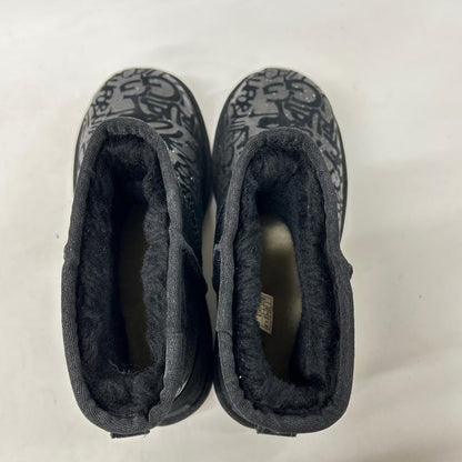 UGG アグ 【新品同様】1107034 W CLASSIC MINI SPARKLE GRAFFITI BOOT グラフィックラメ ムートンブーツ シューズ