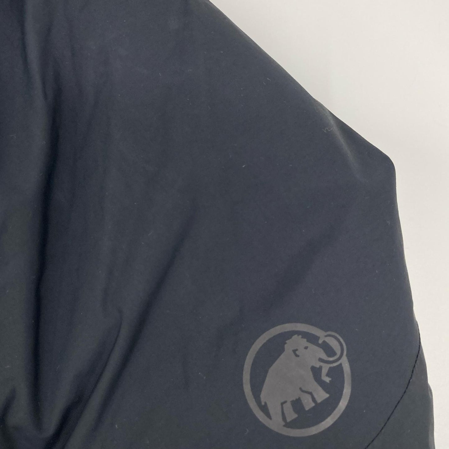 MAMMUT マムート 1010-27571 ブラック ナイロン ZUN HS THERMO HOODED PARKA フーデッドダウンパーカ ジャケット