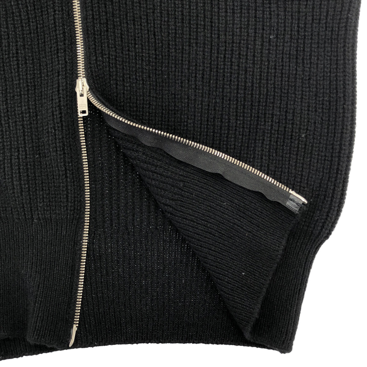 JOHN SMEDLEY ジョンスメドレー ブラック リサイクルカシミヤ BRILEY スタンドカラーダブルジップニットジャケット トップス
