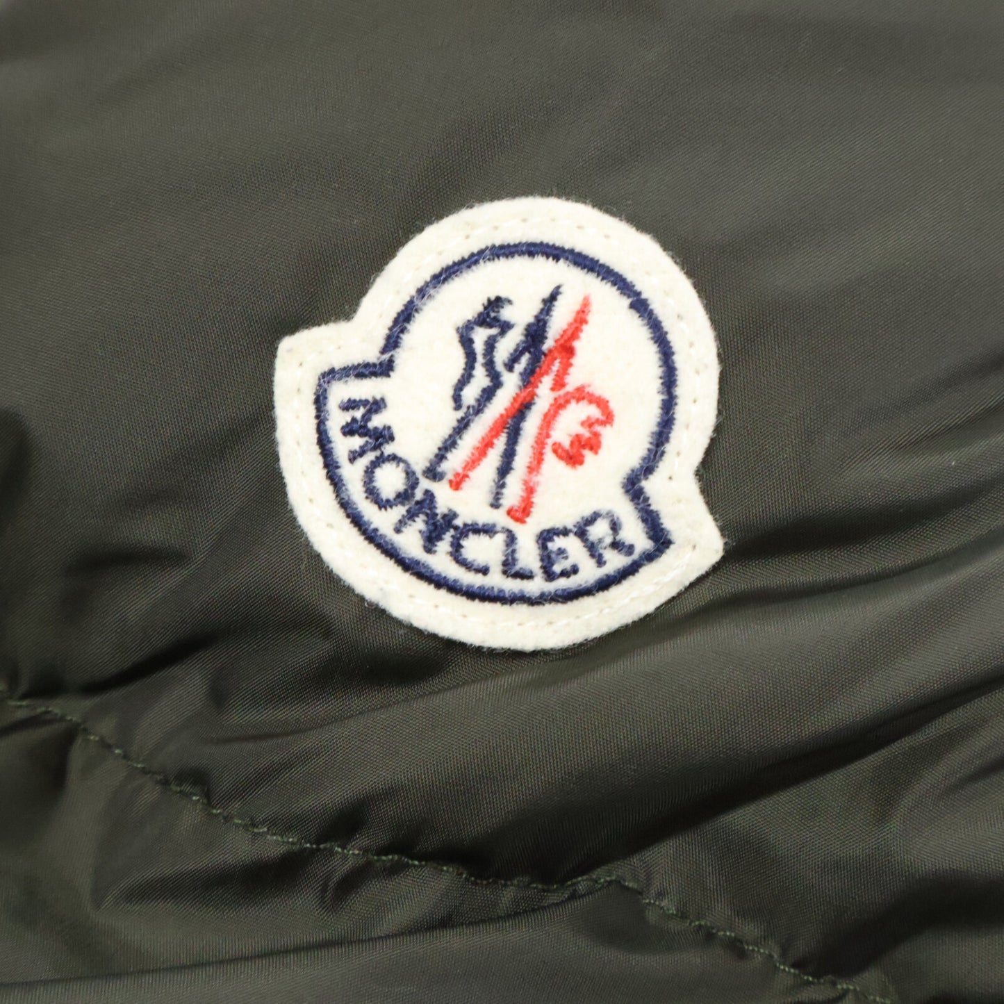 MONCLER モンクレール 【美品】MONTCLAR モンクラ 内側ロゴ刺繍グログランテープ フーディダウンジャケット ジャケット