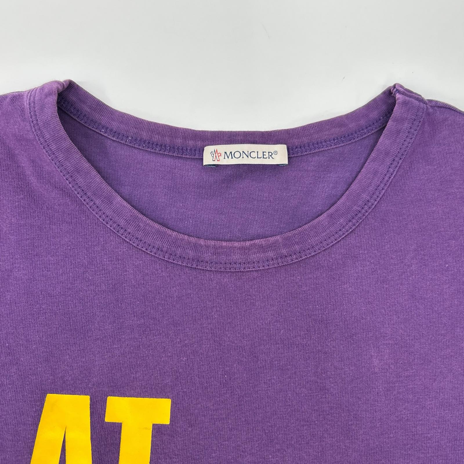 MONCLER モンクレール 19SS MAGLIA T-SHIRT パープル×イエロー コットン フロントプリント ショートスリーブカットソー トップス