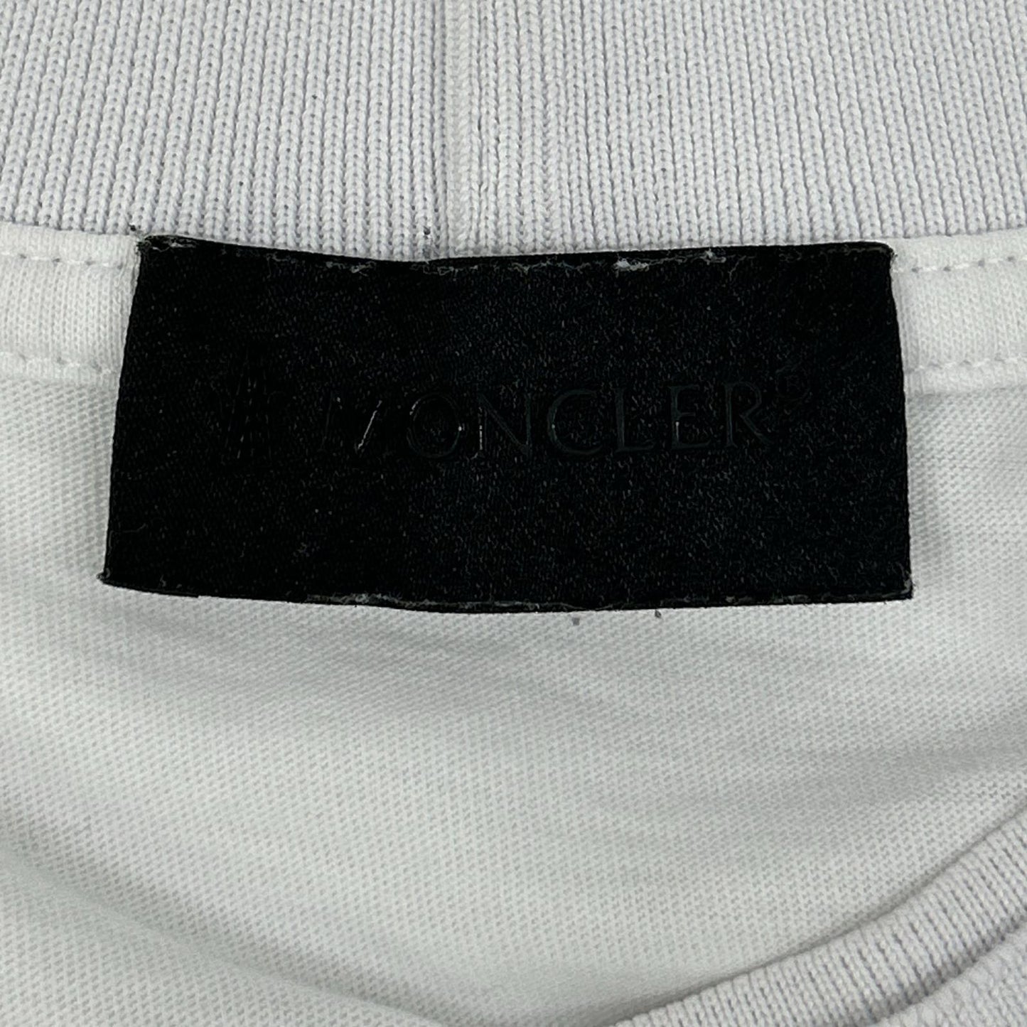 MONCLER モンクレール 22年製 ホワイト MAGLIA T-SHIRT ラバーワッペンTシャツ トップス