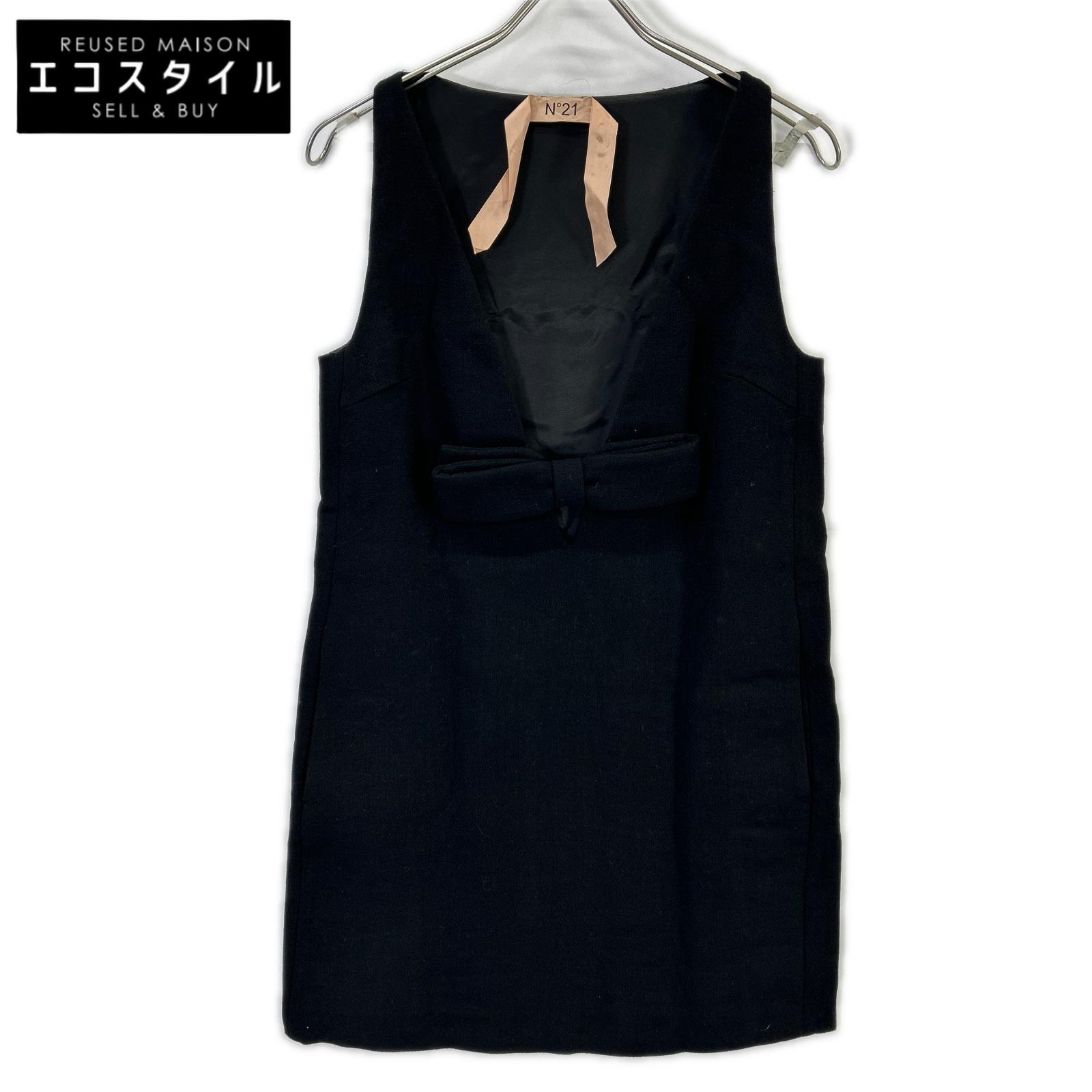 N゜21 ヌメロ ヴェントゥーノ 24AW ブラック フロントリボン ノースリーブ ワンピース トップス