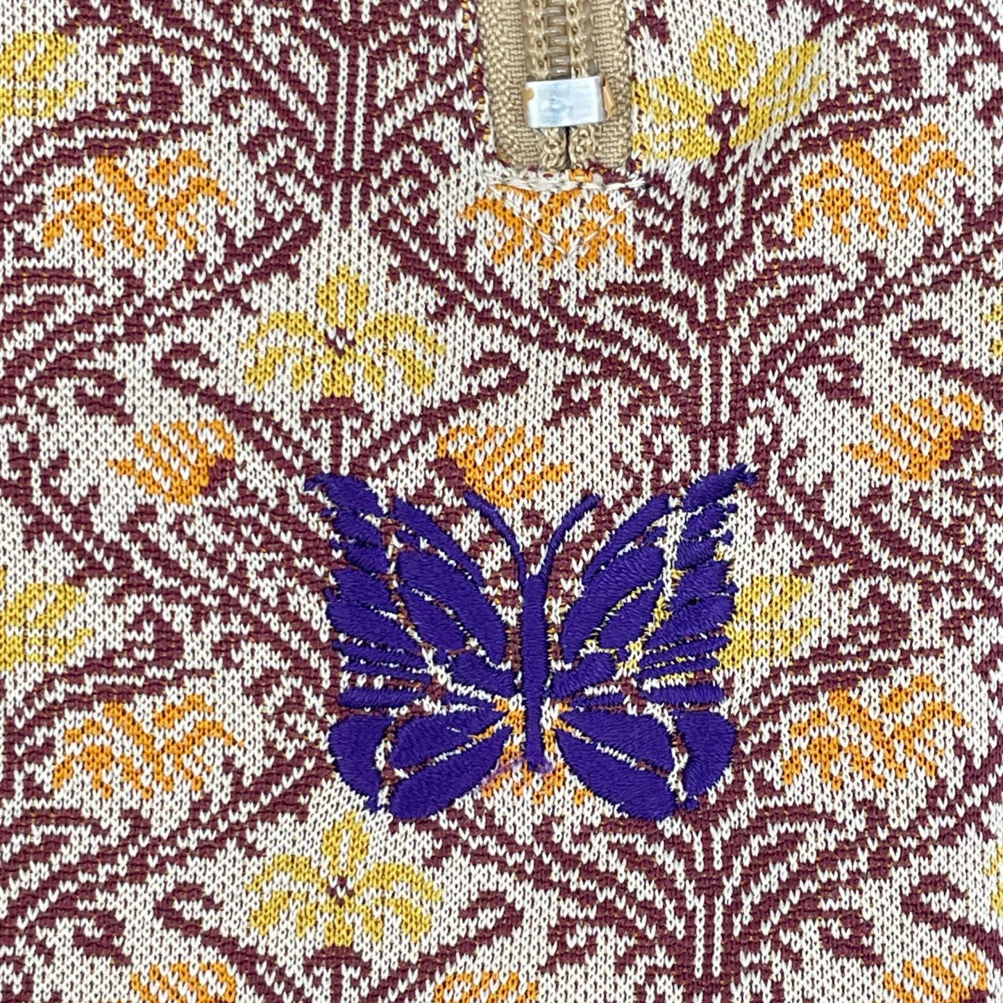 needles ニードルズ MR283 ベージュ ポリエステル パピヨン刺繍 アラベスクジャガード TRACK PANT - POLY JQ ボトムス