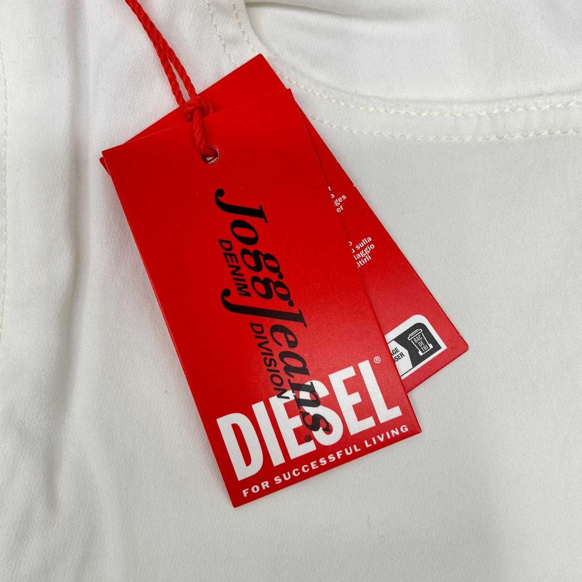 DIESEL ディーゼル 25SS 068HX ホワイト D-Krooley Joggjeans ジョグジーンズ パンツ ボトムス