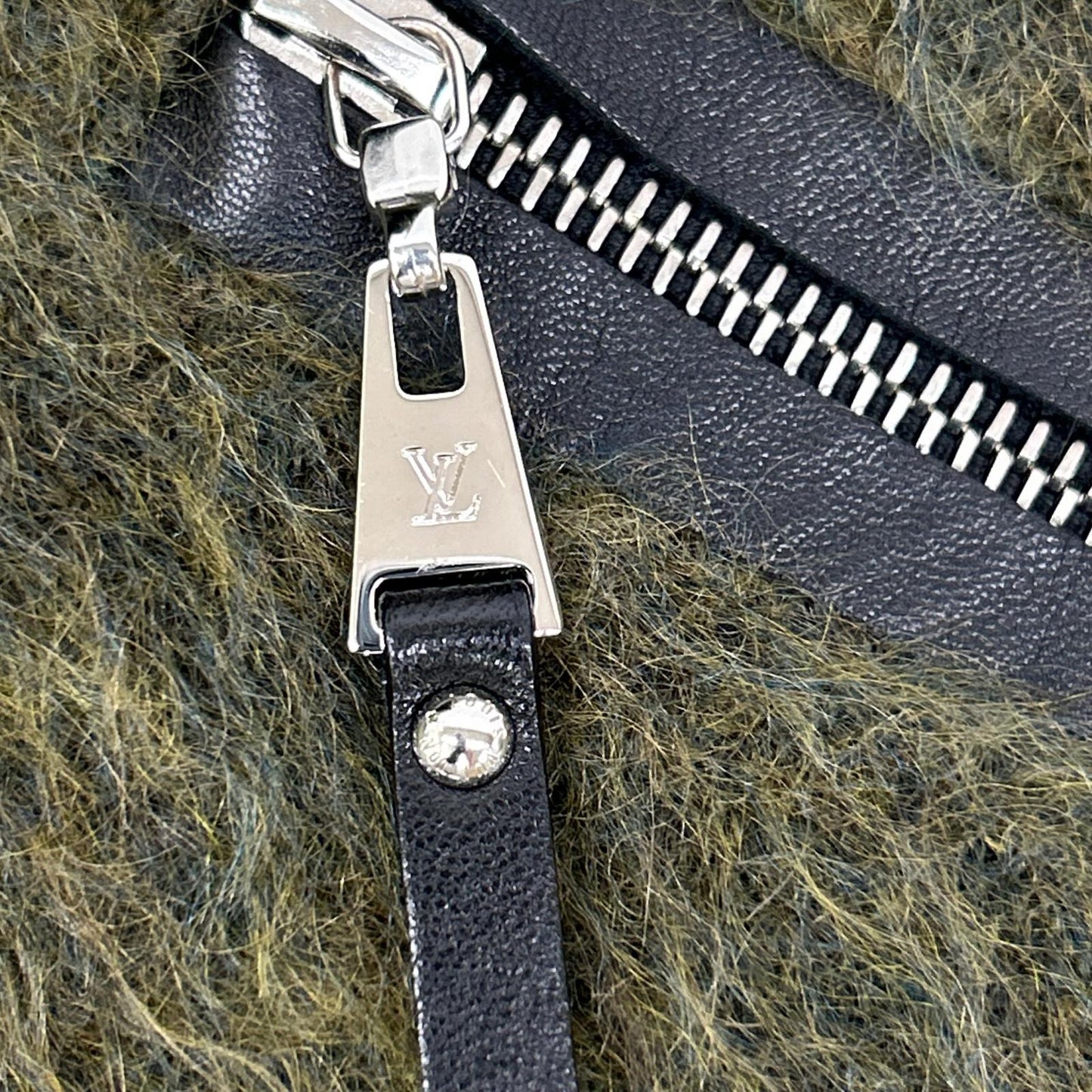 LOUIS VUITTON ルイヴィトン 12年製 RW122A F2K D04OBK グリーン×ブラック モヘア タートルネック ノースリーブ ワンピース ワンピース
