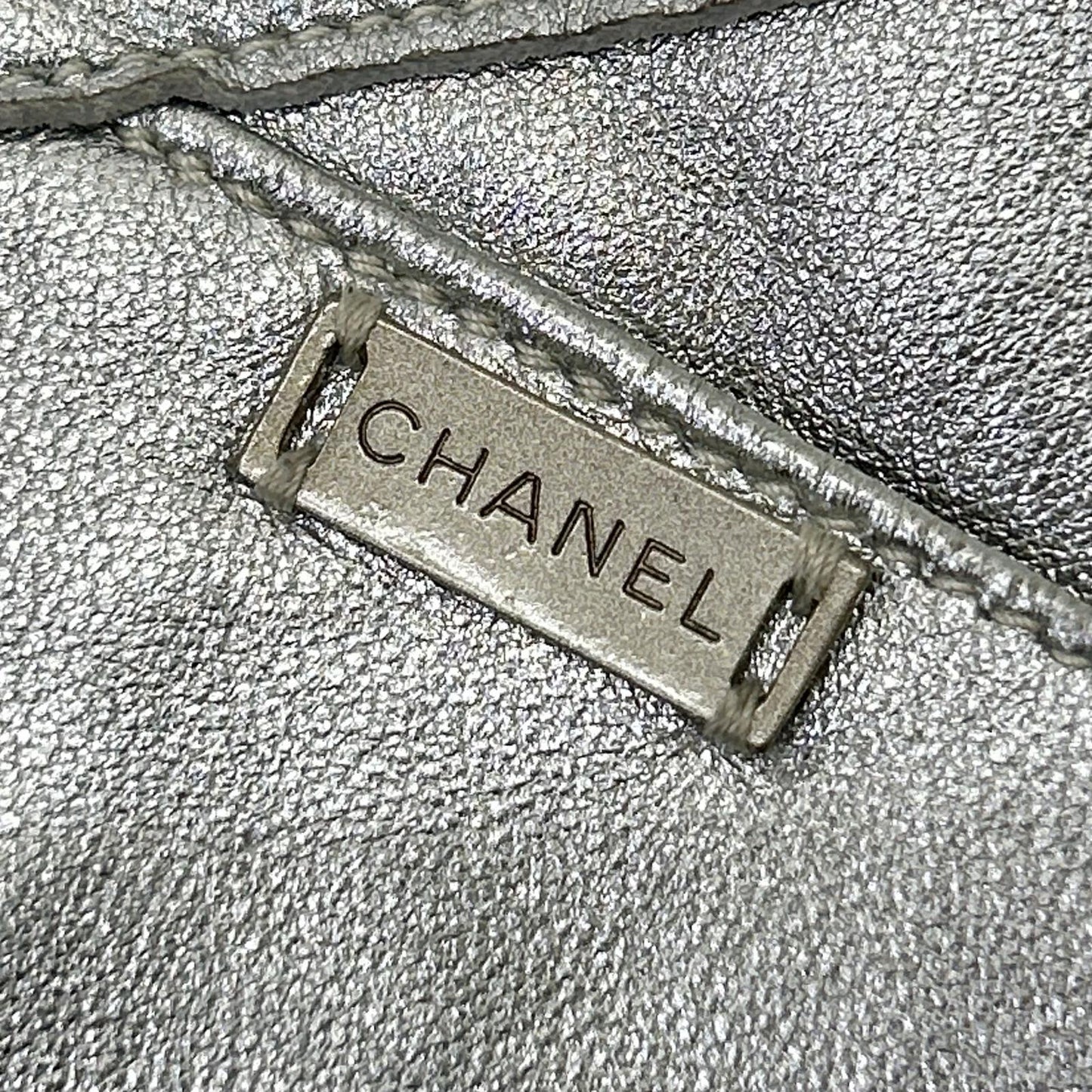 CHANEL シャネル 99A P14247V00679 シルバー ラムスキン タイト ミニスカート スカート