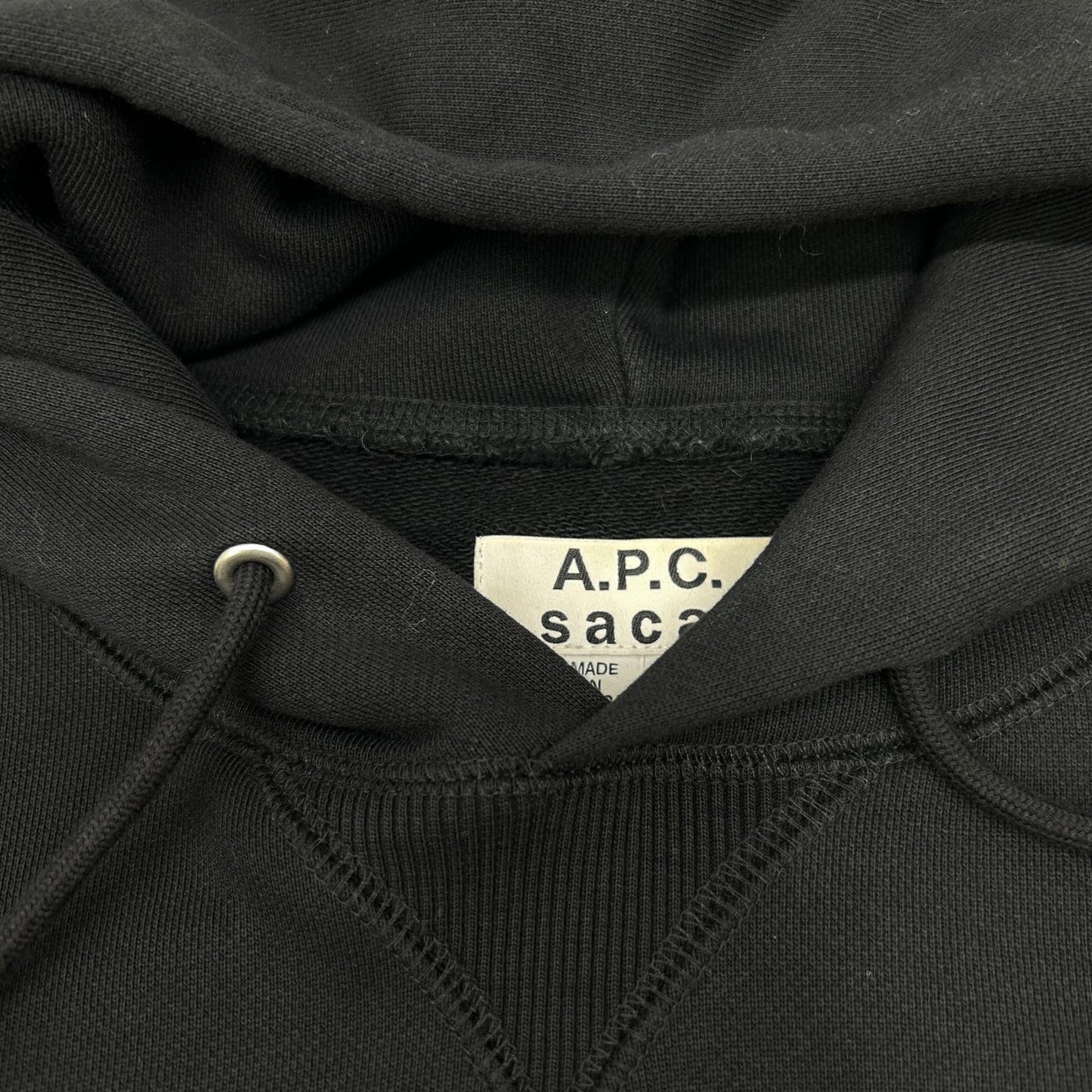 A.P.C. アーペーセー 【×sacai】21E2-COEON-M27655 ブラック フロントプリント フーディ トップス